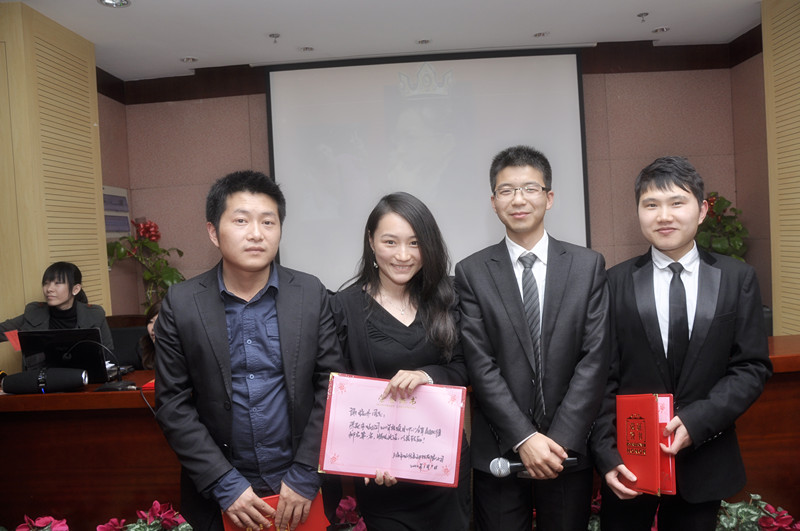 永灿隆重召开2011年年度总结会议-新媒体营销,新媒体广告公司,上海网络营销,微信代运营,高端网站建设,网站建设公司
