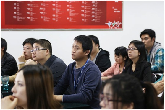 永灿全体员工参加石章强老师的“品牌与营销”培训讲座-新媒体营销,新媒体广告公司,上海网络营销,微信代运营,高端网站建设,网站建设公司